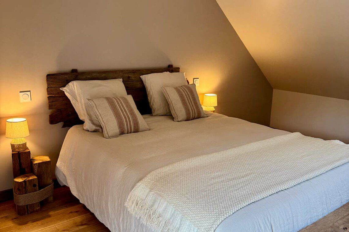 La pointe aux oies est une chambre double de 25m2 avec douche à l’italienne et terrasse privative.