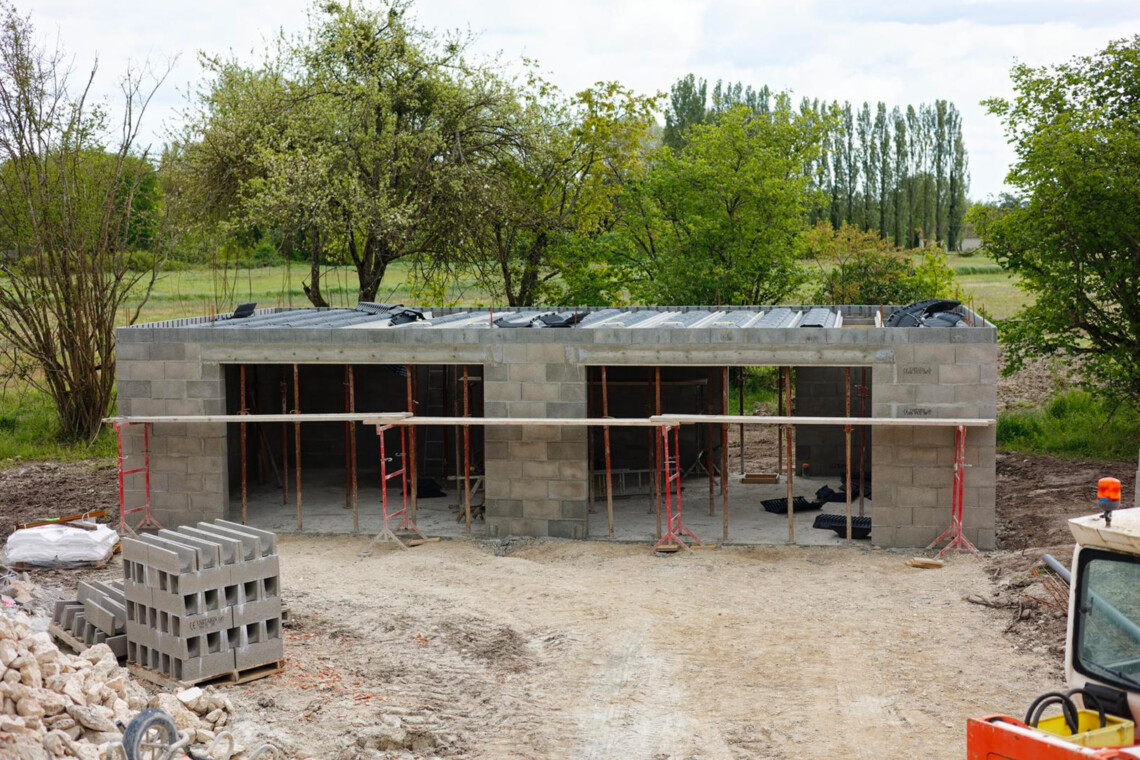 La pointe aux oies est une chambre double de 25m2 avec douche à l’italienne et une terrasse privative.