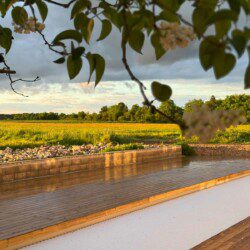 Les chambres d'hôtes Au détour des Châteaux  vous accueil dans un écrin naturel.