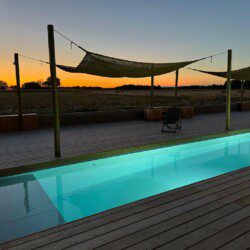 Les chambres d'hôtes Au détour des Châteaux vous accueille dans un confort moderne et élégant